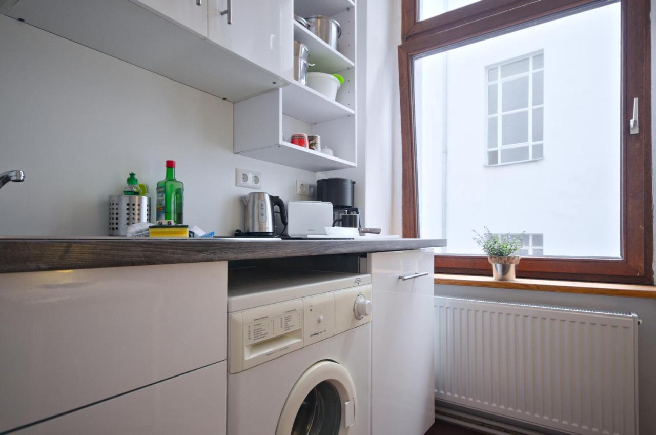 Courtyard Apartment Берлін Екстер'єр фото
