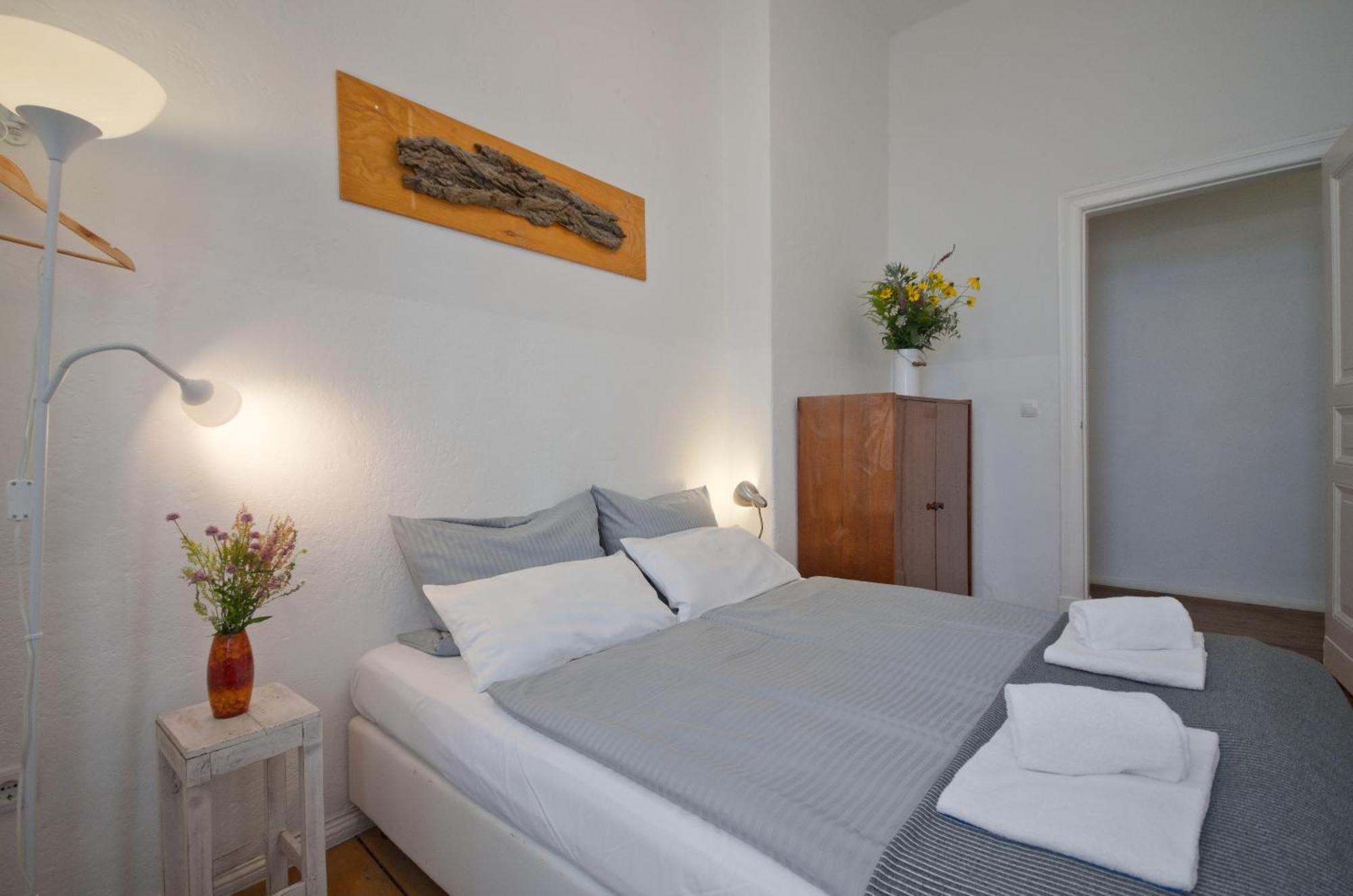 Courtyard Apartment Берлін Екстер'єр фото