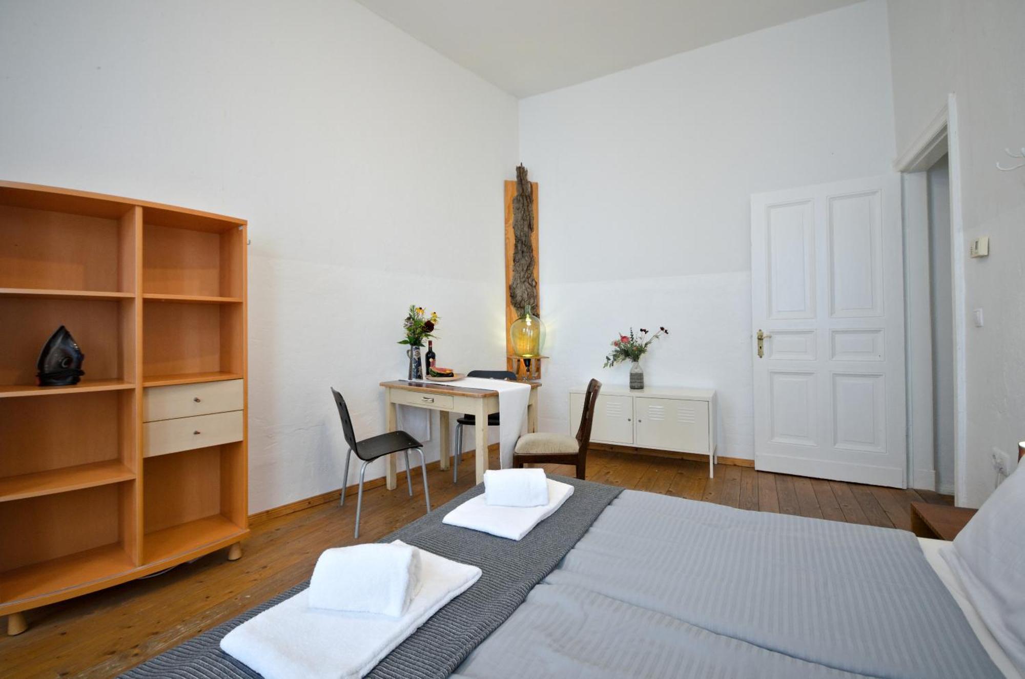 Courtyard Apartment Берлін Екстер'єр фото